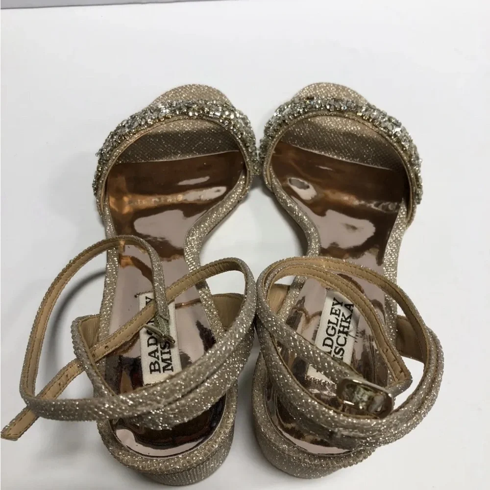 Badgley Mischka Women's Jada Dress Sandal Platinum, Size 8 M